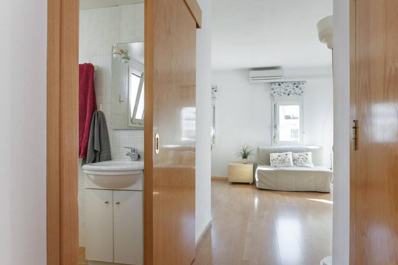 Aparteasy - Lightly, Central And Quiet Apartment Barcelona Exteriör bild