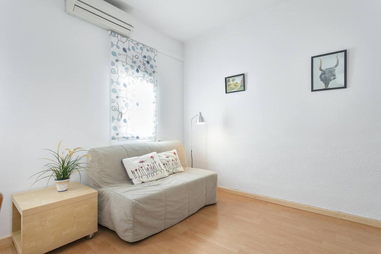 Aparteasy - Lightly, Central And Quiet Apartment Barcelona Exteriör bild